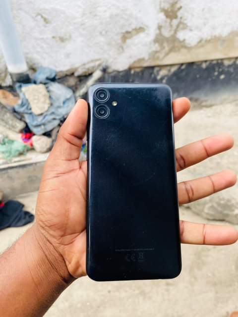 A picture of samsung A04 RAM 3 GB 32 battery 16hrs price 150k