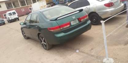 A picture of DISTRESS HONDA ACCORD EOD GOOD ENGINE GEAR AND AC 1