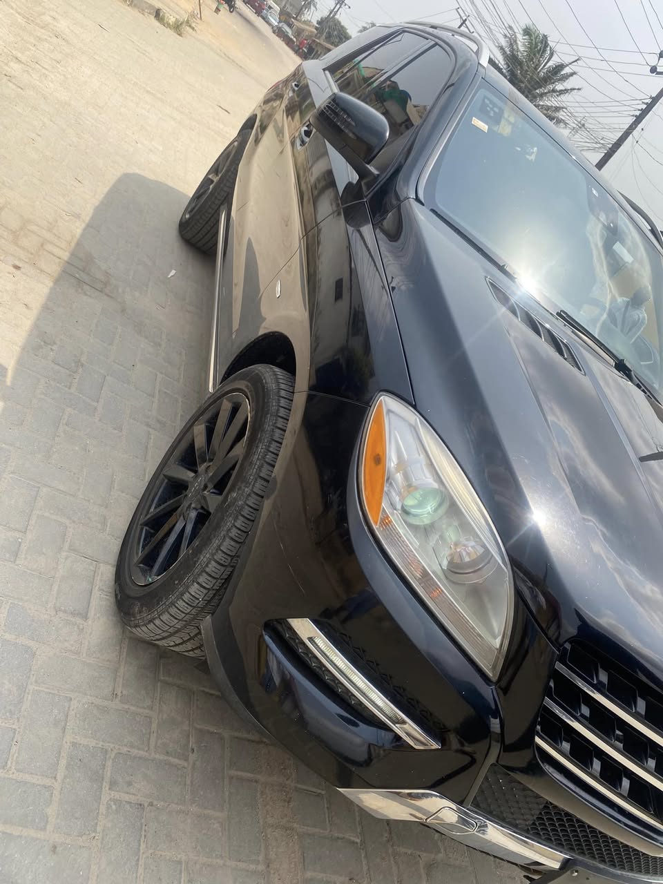 A picture of Mercedes