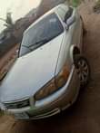 A picture of Toyota Camry CE