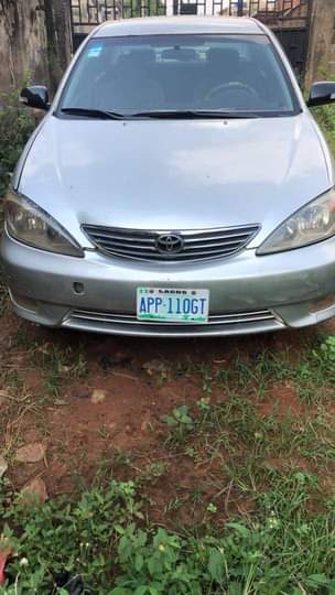A picture of 2004 Toyota Camry big daddy