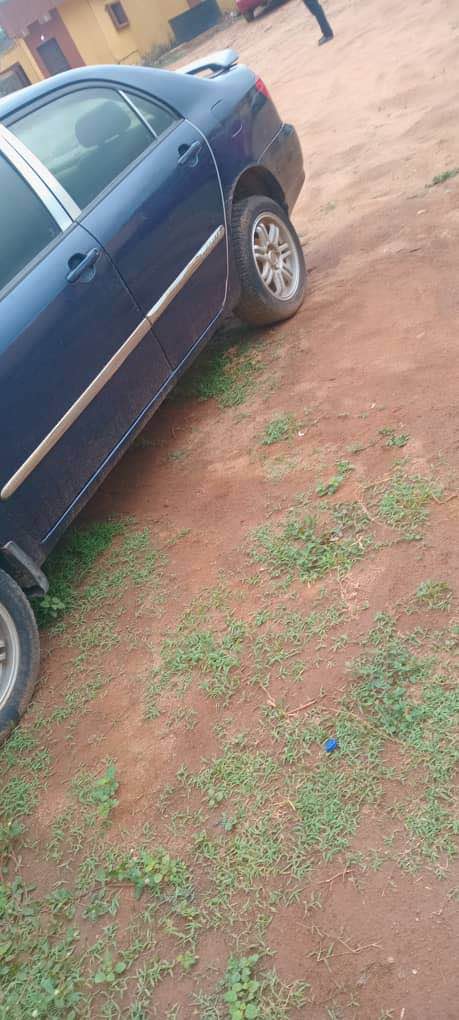 A picture of Today business tapping engine Corolla