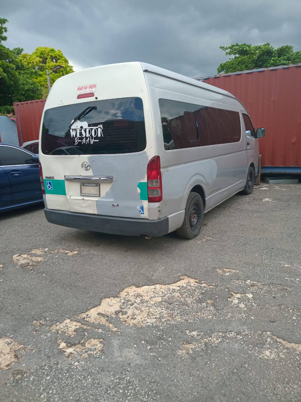 used toyota hiace