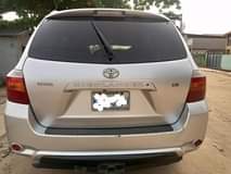 A picture of Toyota Highlander 2008 Model