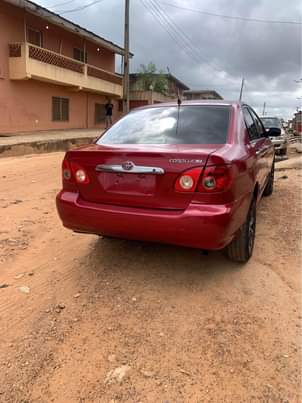 A picture of 06 Corolla