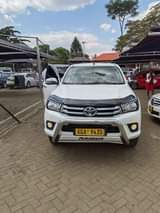 used toyota hilux