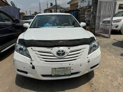 A picture of Distress sales 2007 Toyota Camry LE
