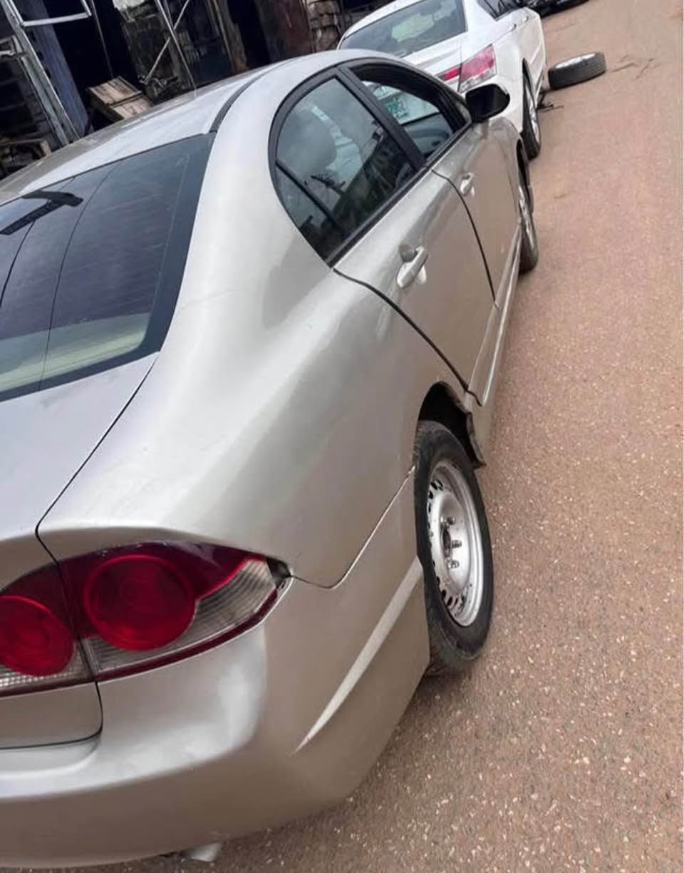 A picture of Honda civic 2007