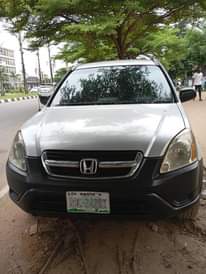 A picture of 2004 Honda CRV First body