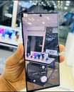 A picture of SAMSUNG NOTE10 GB 256 mAh 4300 Used like new Unapewa