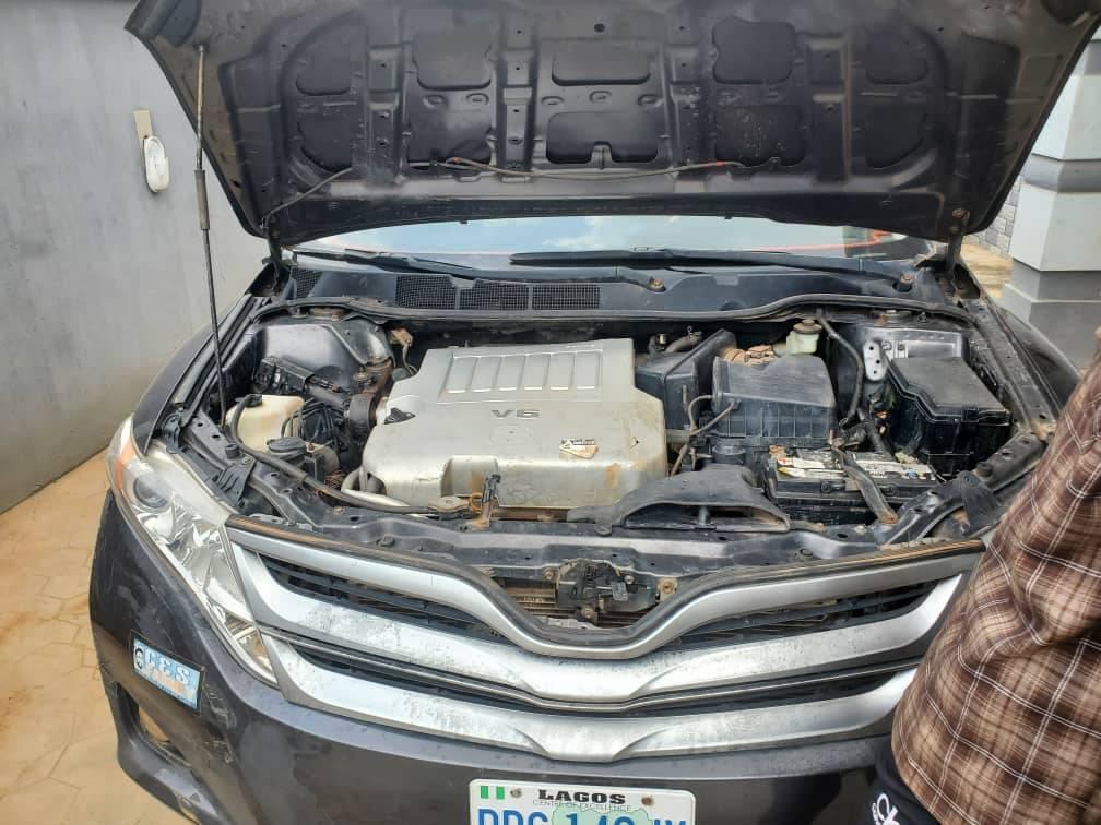 A picture of 2011 Toyota Venza se