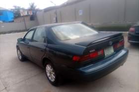 A picture of DANNY YUNG Smarts Autos First Body Toyota Camry 99 Very
