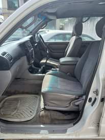 A picture of  TOYOTA_LANDCRUISER_0620356906