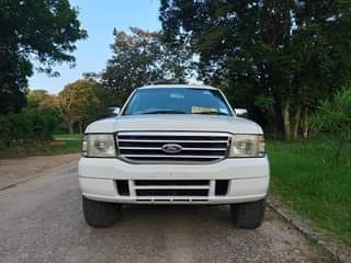 A picture of Ford ranger Station wagon Injin diesel Gia manyu Full ac