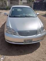 A picture of 2004 corolla