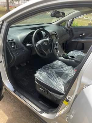 A picture of NEW IN TOWN DIRECT BELGIUM 2014 TOYOTA VENZA