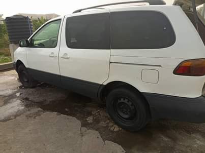 A picture of Toks Standard Toyota Sienna 2002 model Cheapest Sharpest in the