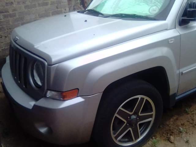 CARS F.