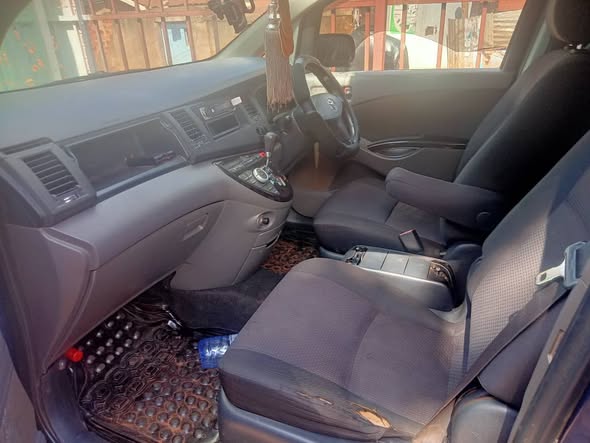 A picture of Available Uhs 10m 0702549830