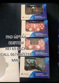 A picture of PS4 SLIM NA CONTROLLERS NEW CUSTOM