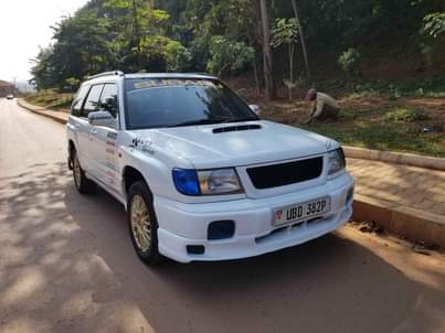 A picture of SUBARU FORESTER EJ20 15M