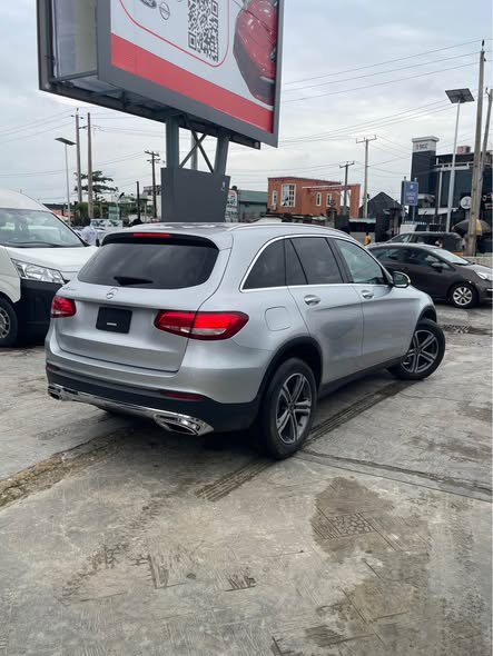 A picture of 2019 Mercedes Benz GLC 300