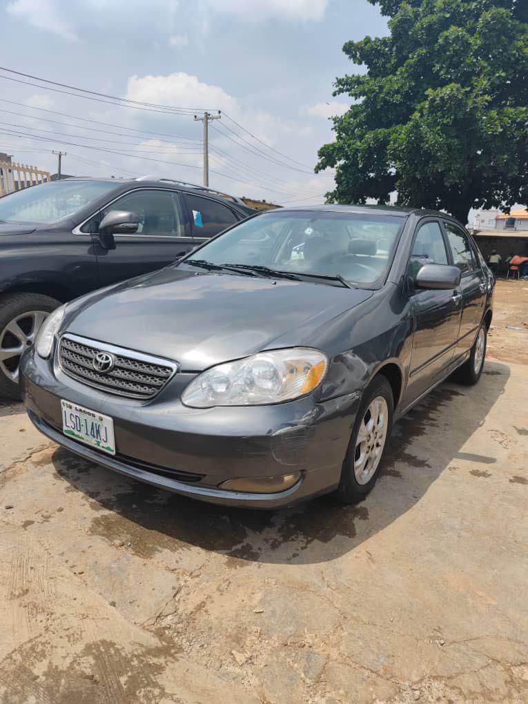 A picture of Toyota Corolla 2006
