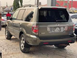 A picture of REGISTERED HONDA PILOT 2007 Accident free Total first body 3