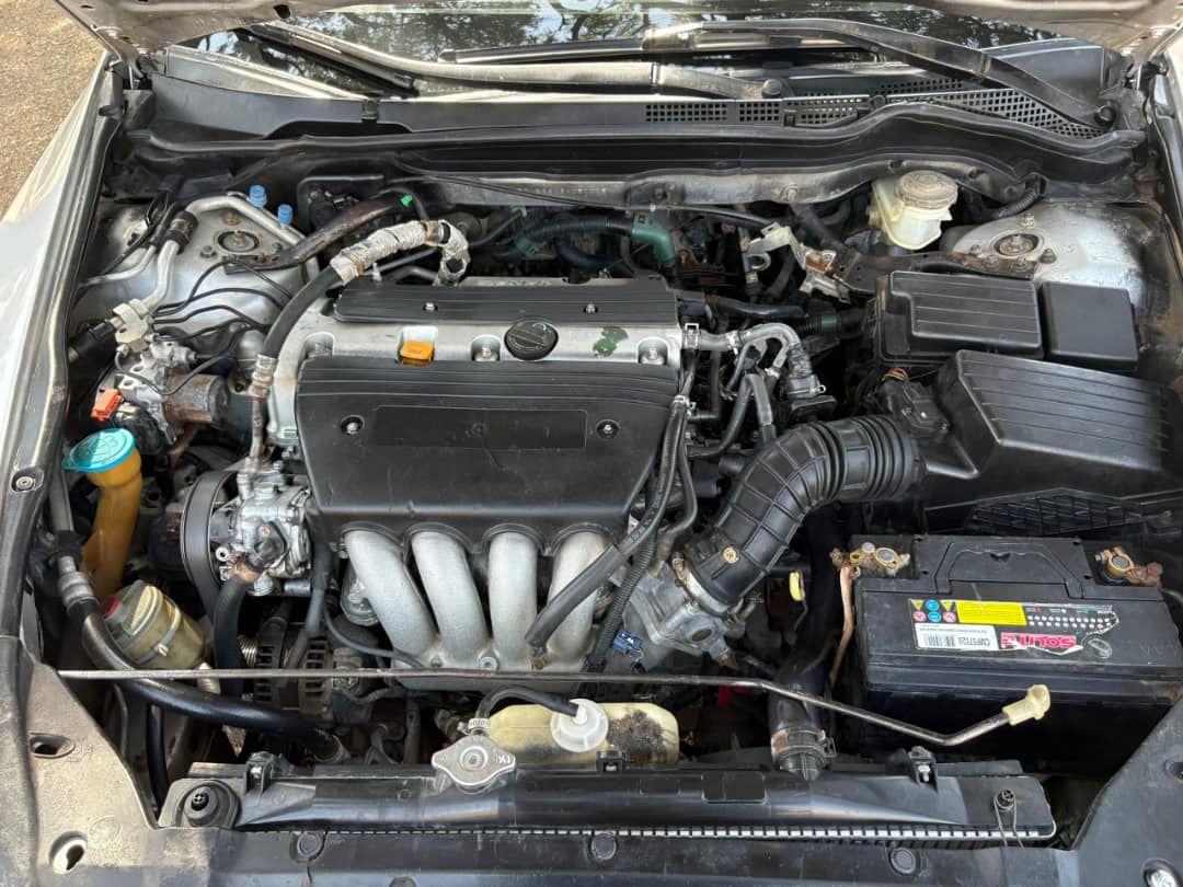 A picture of 2010 Honda dc