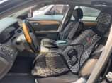 A picture of Toyota Avalon 07