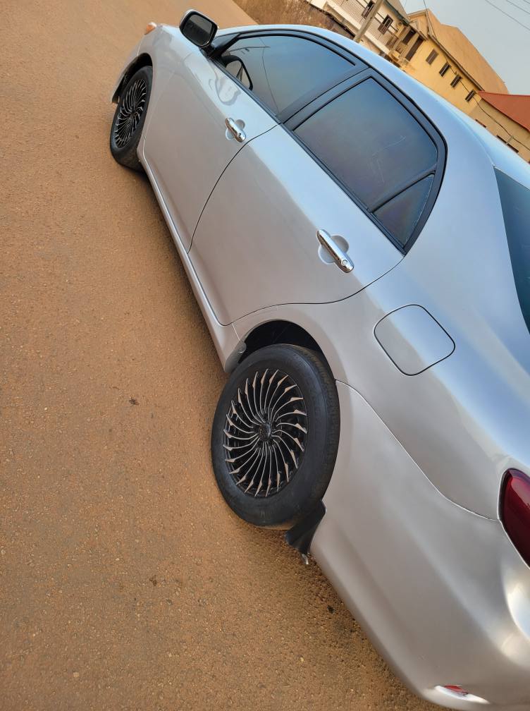 A picture of Corolla 011 with untampered engine gear and chilling A c