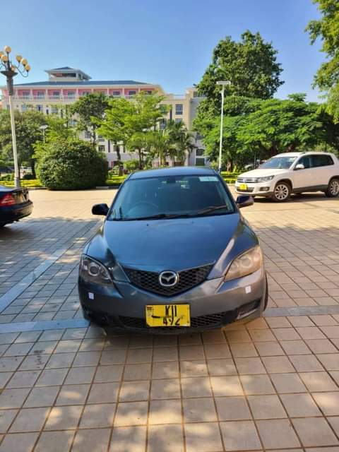 mazda axela