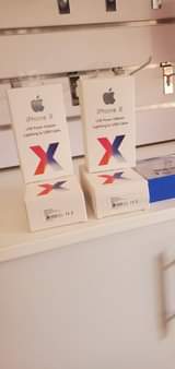 A picture of 100 fast charging 100 original