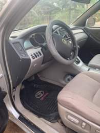 A picture of Superclean Highlander untampered engine and gear AC chilling three seaters