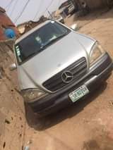 A picture of Mercedes Benz ML 320...ik