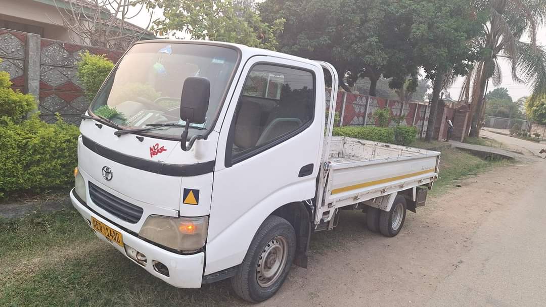 toyota dyna