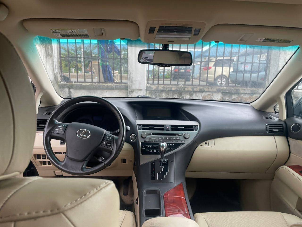 A picture of 2010 Lexus rx 350
