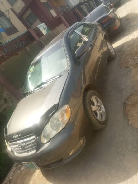 A picture of Awoof Deal 2006 Toyota Corolla