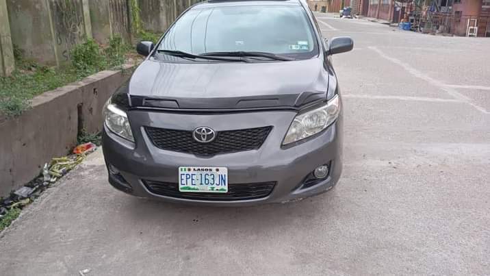 A picture of Clean 2008 Toyota Corolla with a first body pan