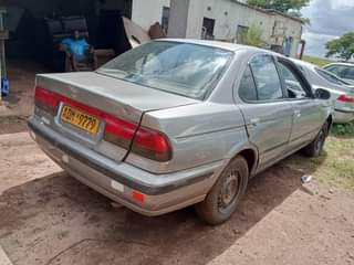 used nissan sunny