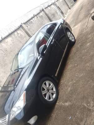 A picture of Es 350 2009 First body pan Everything in excellent condition