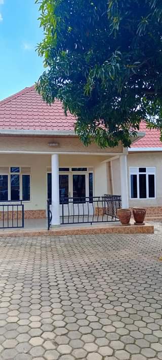kagugu accommodation