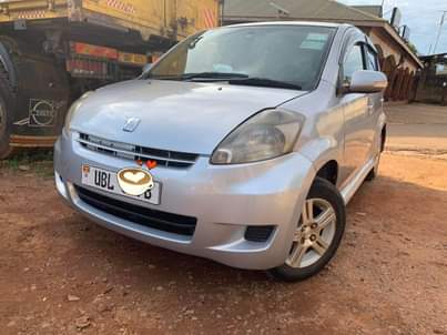 A picture of Toyota Passo Racy