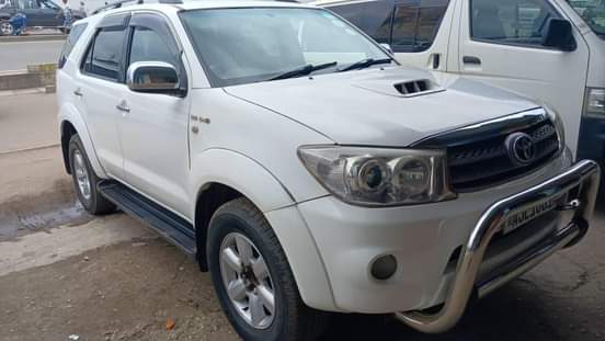 used toyota fortuner