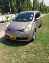 A picture of Nissan note