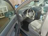 A picture of Toyota sienna 2005