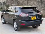 A picture of TOYOTA HARRIER TSH 23 500 000 CALL 0712973480