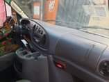 A picture of Ford E250 bus 08119454732