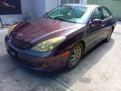 A picture of Sharp Lexus Ex 330 2004 Transmission Automatic Engine working perfectly