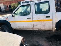 used nissan hardbody